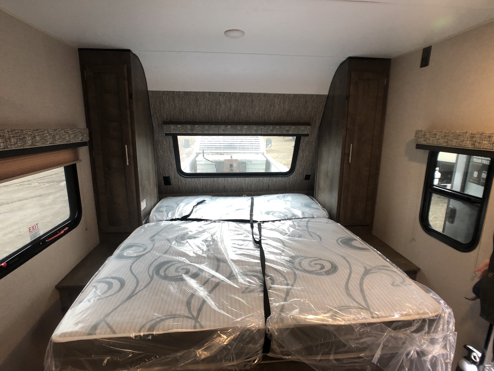 2020 Spree Escape 171MB Murphy Bed Travel Trailer Tri